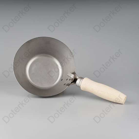 Kőműves serpenyő (fandli) 180 mm-es